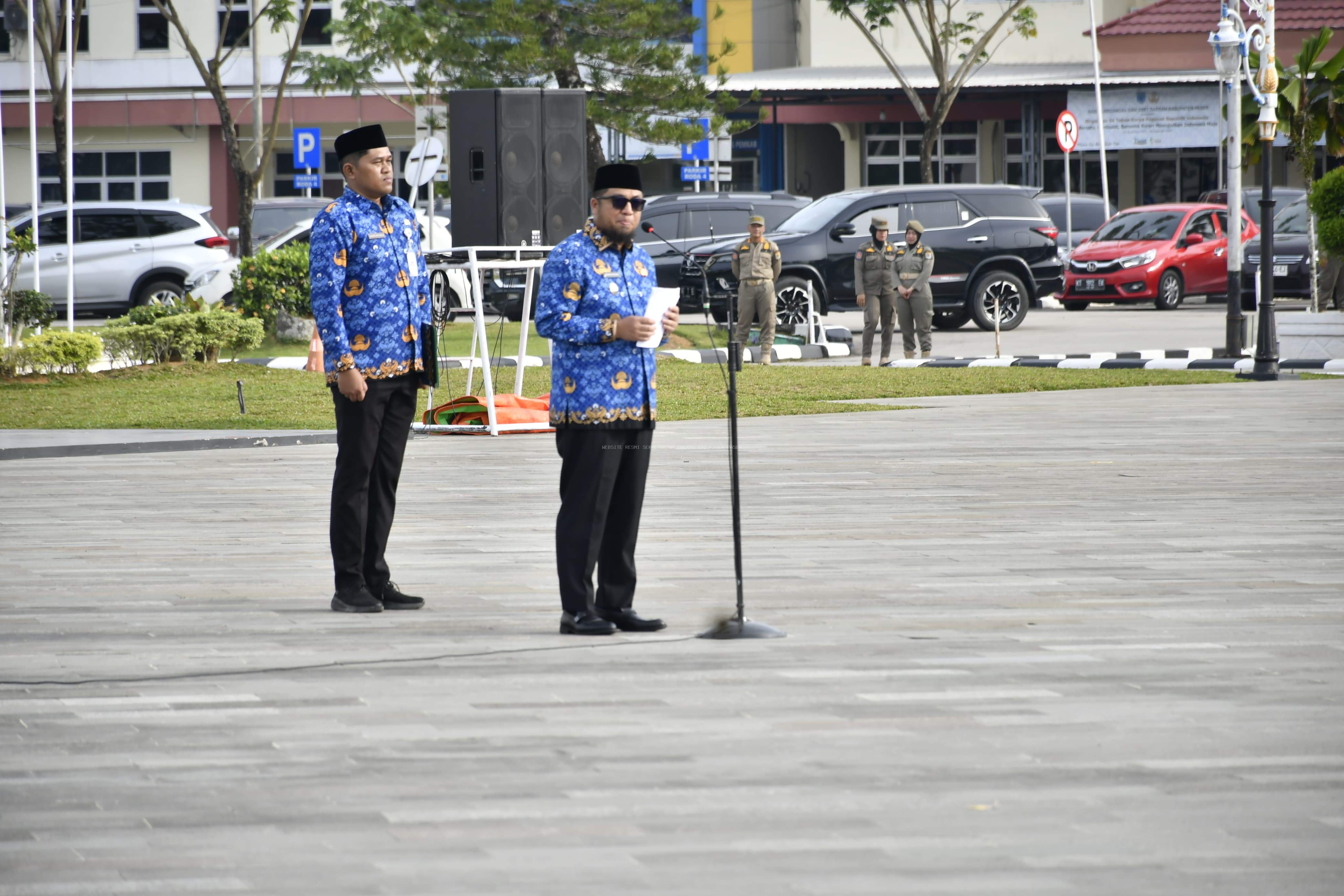 Wabup Ingatkan Disiplin ASN dan Apresiasi Capaian Kabupaten Paser Pada Apel Korpri