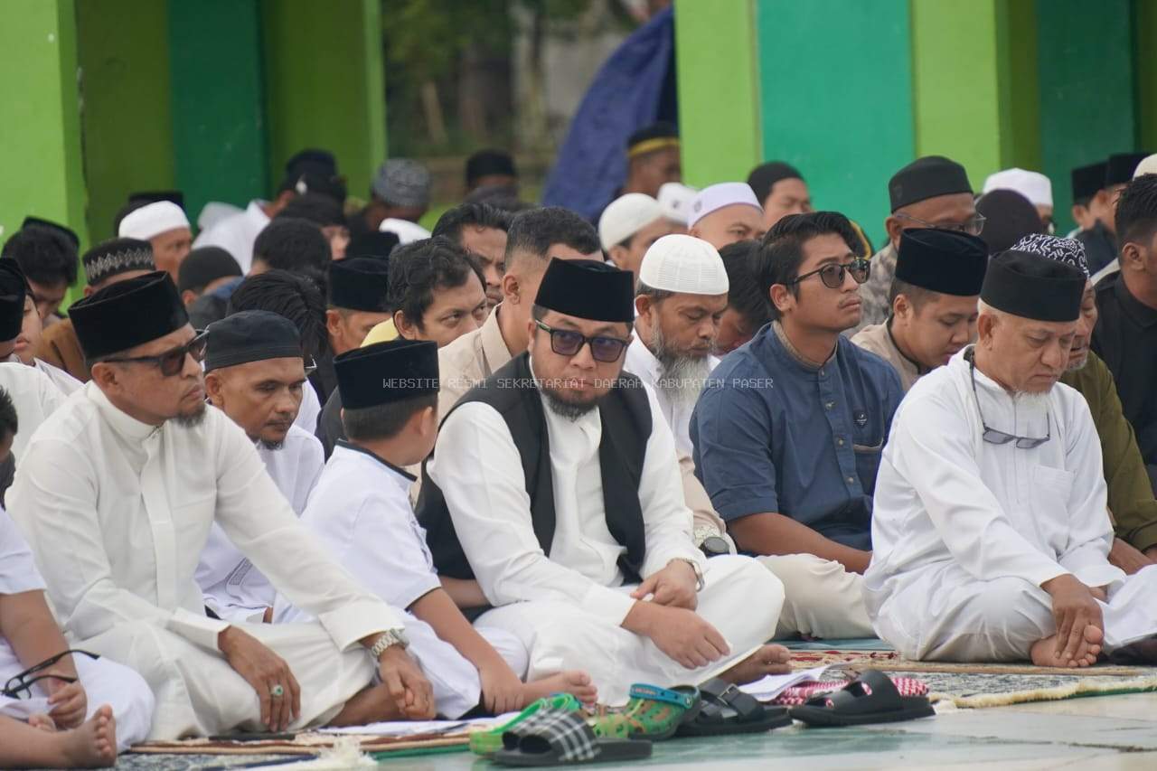 Wabup Salat Id Bersama Masyarakat, Pererat Ukuwah Islamiyah