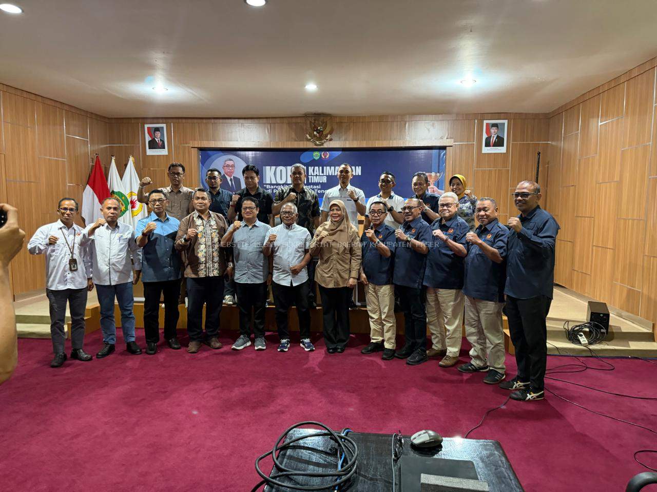 KONI Provinsi dan Panitia Besar Rapat Pemantapan Persiapan Poprov