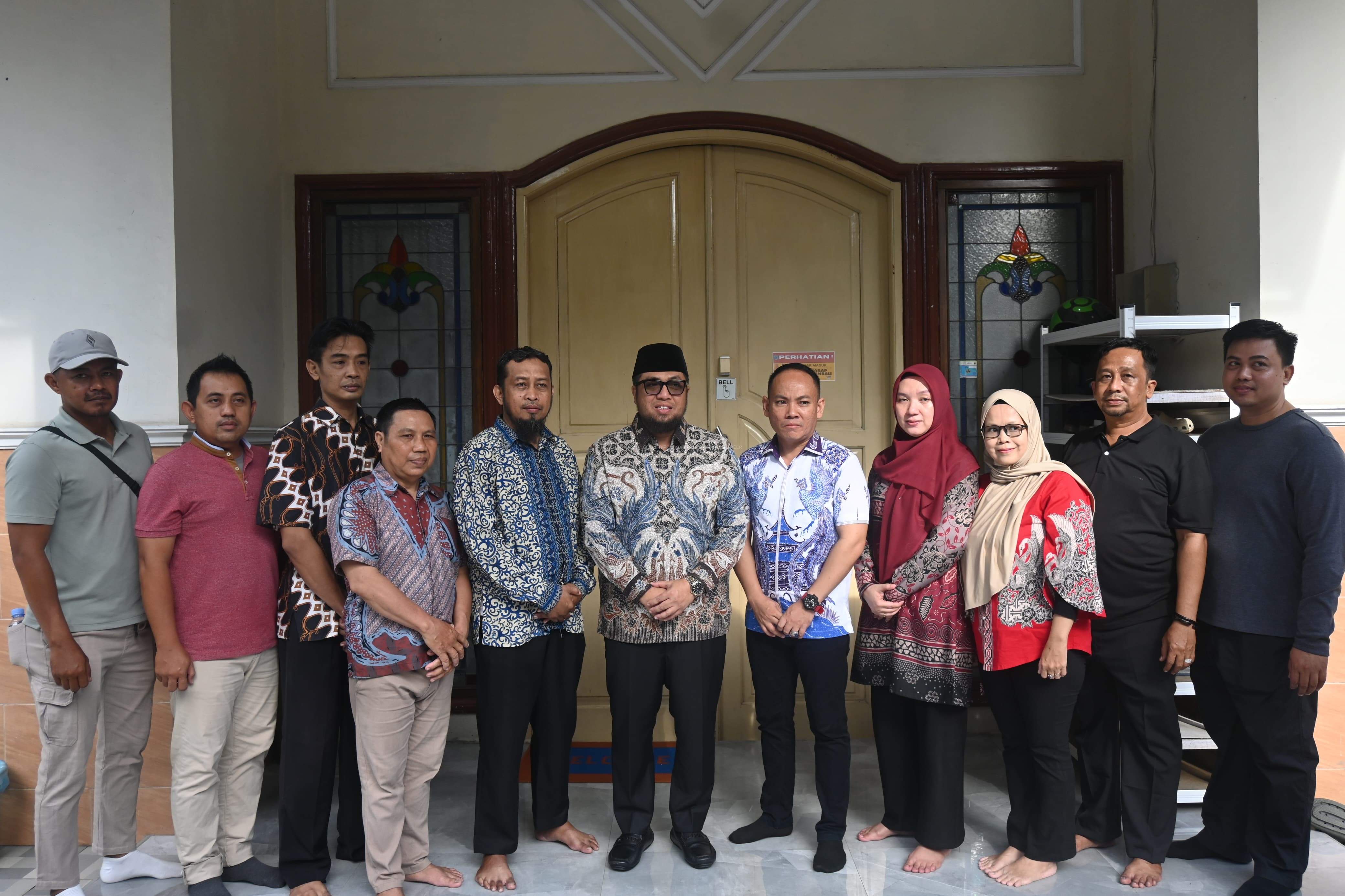 Wabup Paser Tinjau Kantor Unit Penghubung di Samarinda, Pastikan Pelayanan Masyarakat Berjalan Optimal