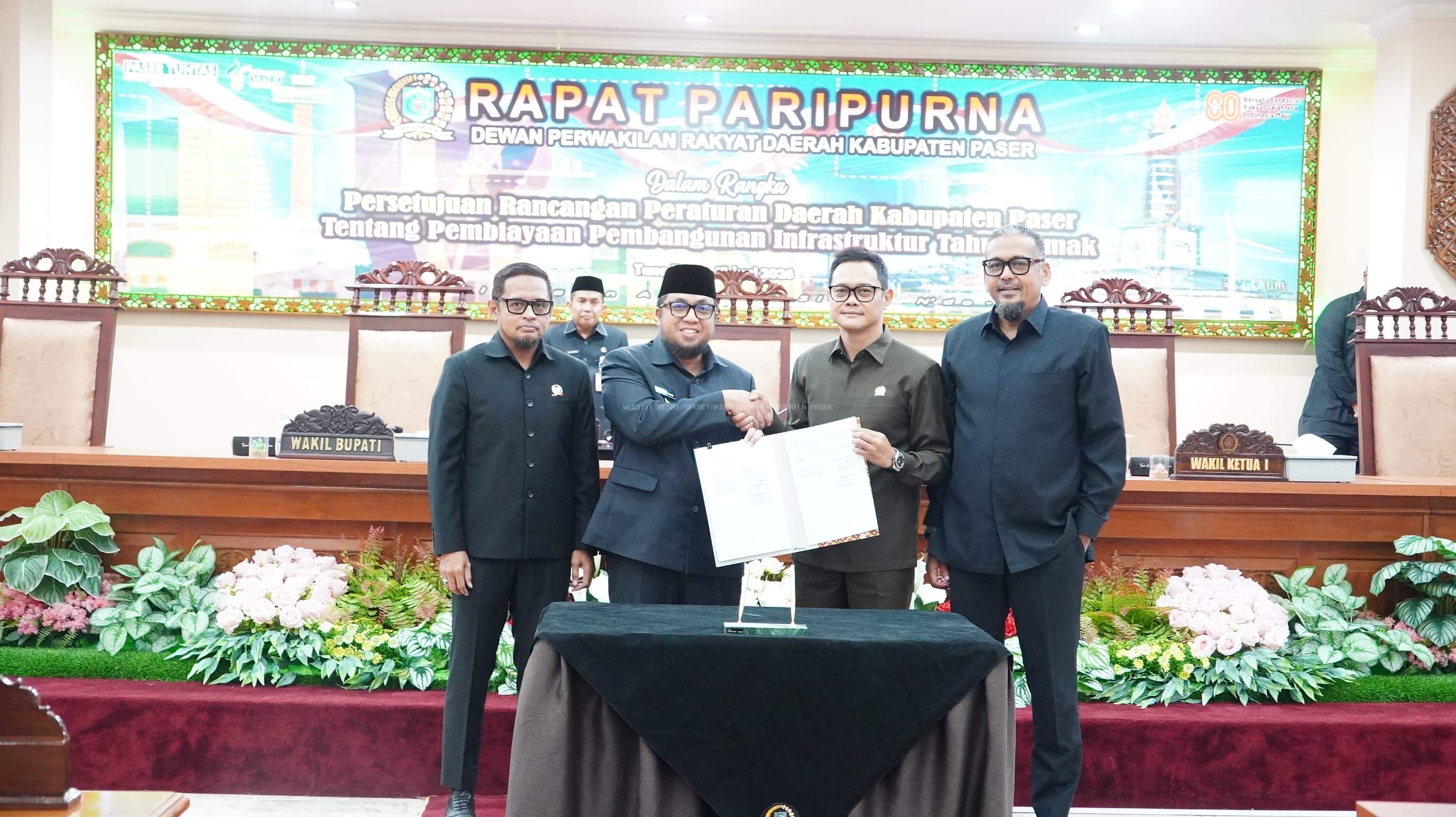 Pemkab Paser dan DPRD Sepakati Raperda Pembiayaan Infrastruktur Tahun Jamak, Tuntaskan Pembangunan