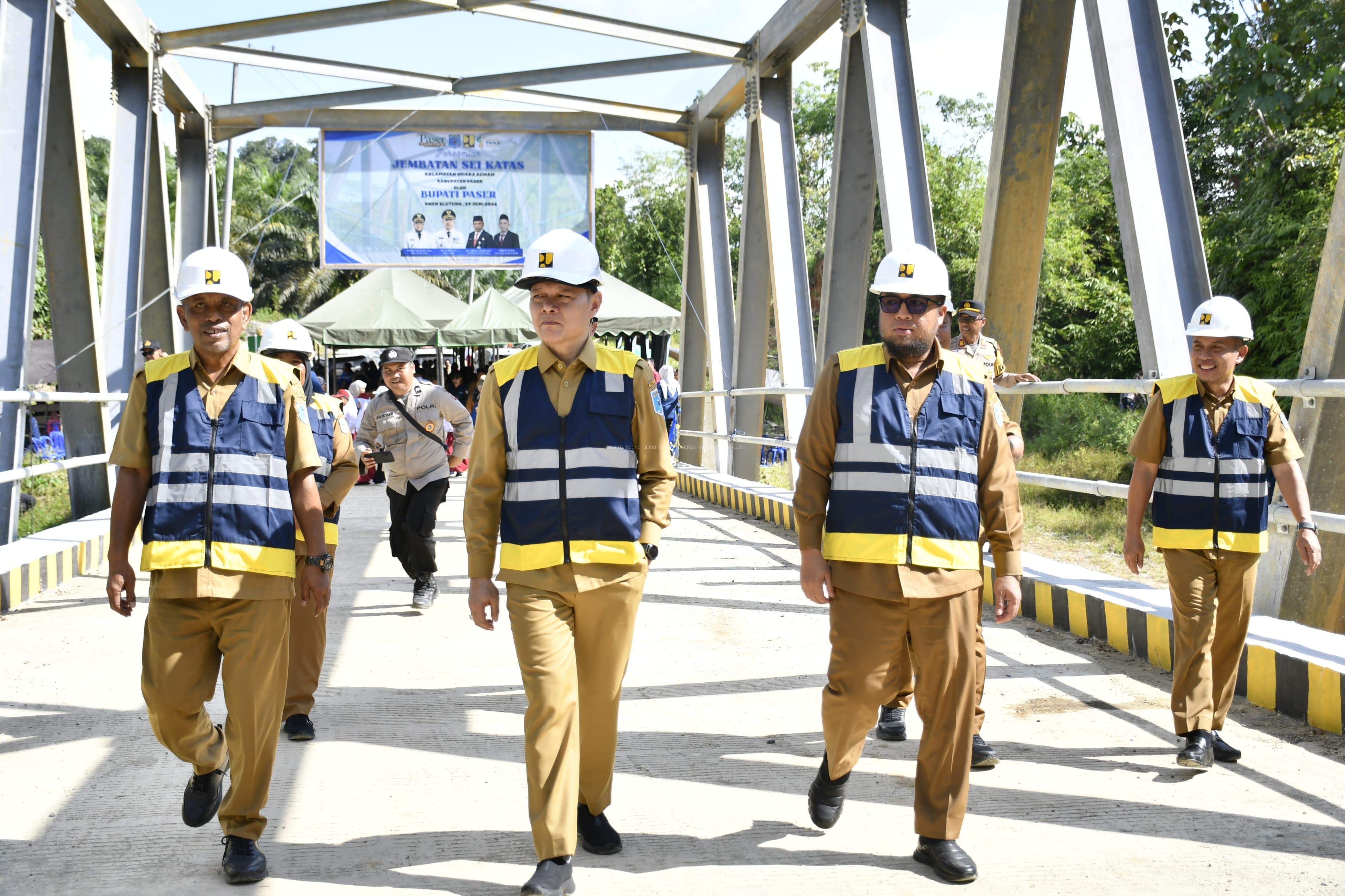 Bupati Berharap Para Kades Bisa Kembangkan Desa Semaksimal Mungkin