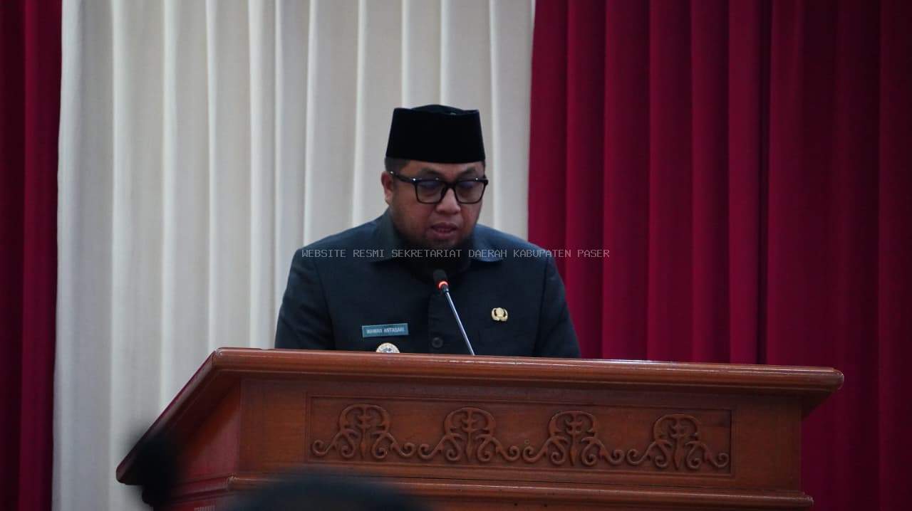 Pemkab Paser Tegaskan Komitmen Pengelolaan Fiskal Transparan dalam Paripurna Raperda Pajak dan Retribusi Daerah